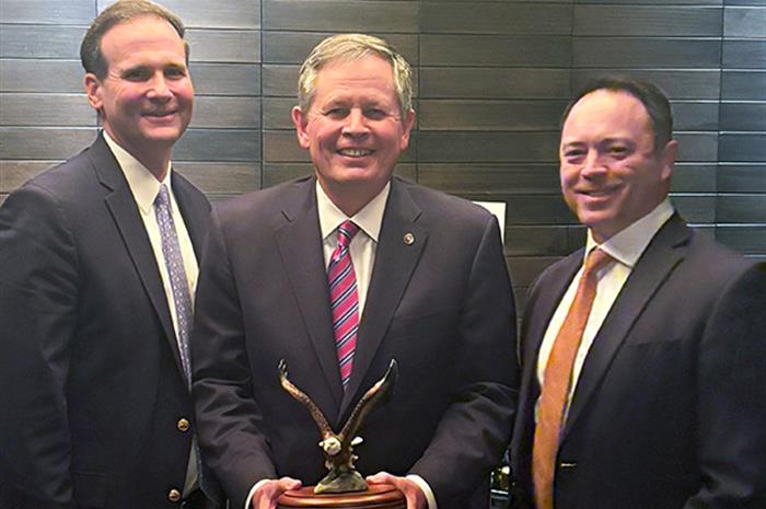 sen. daines is big ‘i’ legislator of the year