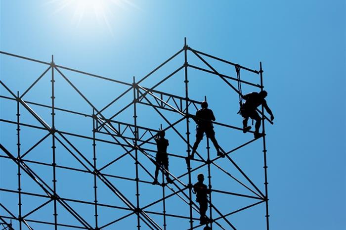 managing risks caused by labor shortages 