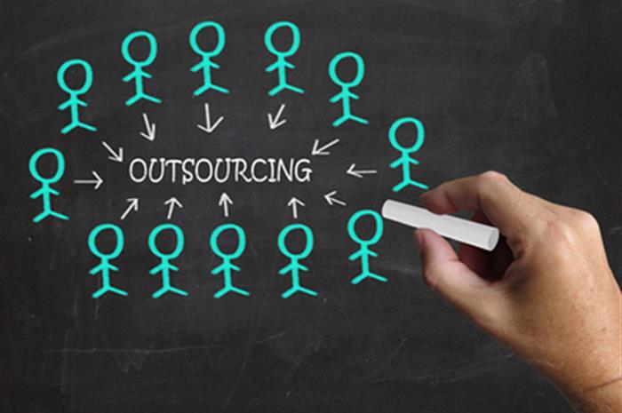 4-tips-for-low-risk-outsourcing